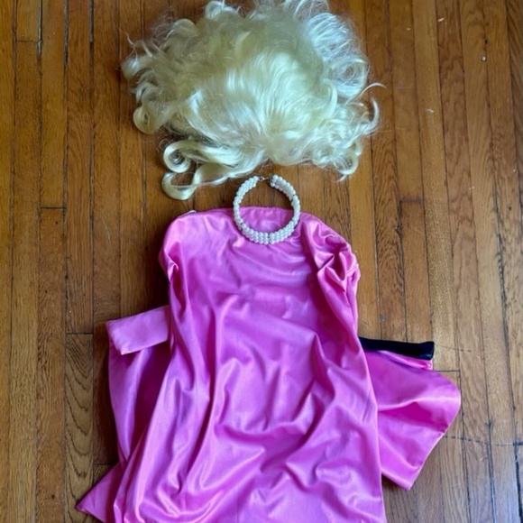 Marilyn Monroe Gentlemen Prefer Blondes Costume Size S with Wig (Halloween) - Picture 1 of 4